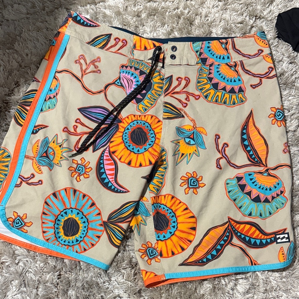 Billabong Men's Floral Board Shorts - Orange and Blue